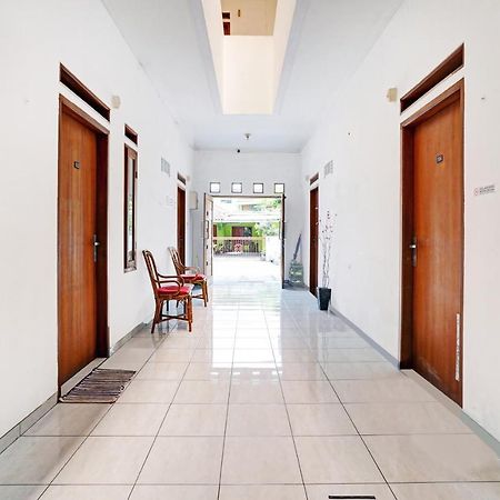 Oyo 1932 Srimahi Residence Bandung Dış mekan fotoğraf