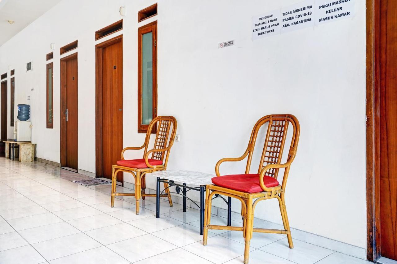 Oyo 1932 Srimahi Residence Bandung Dış mekan fotoğraf