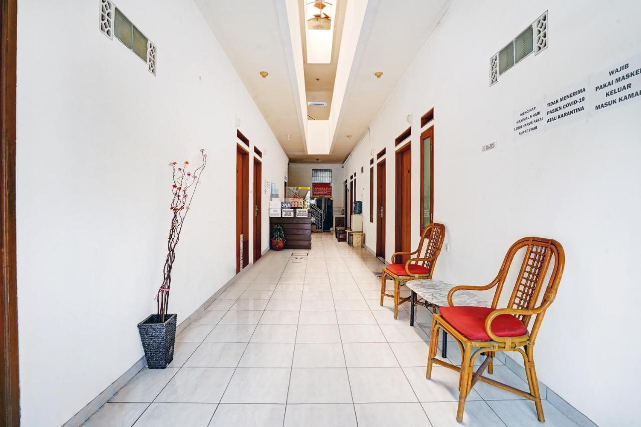 Oyo 1932 Srimahi Residence Bandung Dış mekan fotoğraf