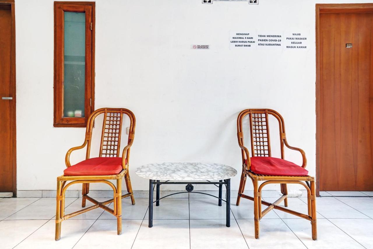 Oyo 1932 Srimahi Residence Bandung Dış mekan fotoğraf